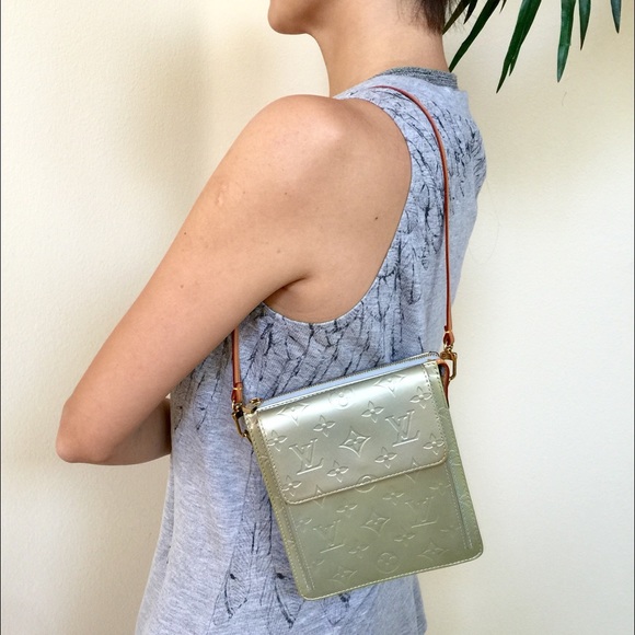 Louis Vuitton silver vintage shoulder bag - Picture 3 of 4